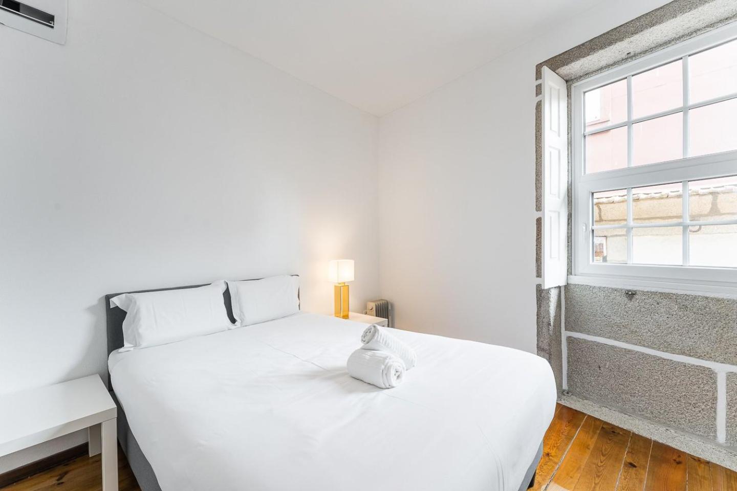 Guestready - Modern Duplex, Neo-Classical Building بورتو المظهر الخارجي الصورة
