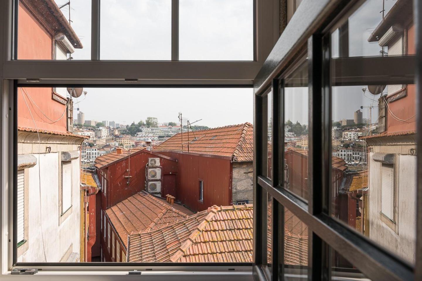 Guestready - Modern Duplex, Neo-Classical Building بورتو المظهر الخارجي الصورة